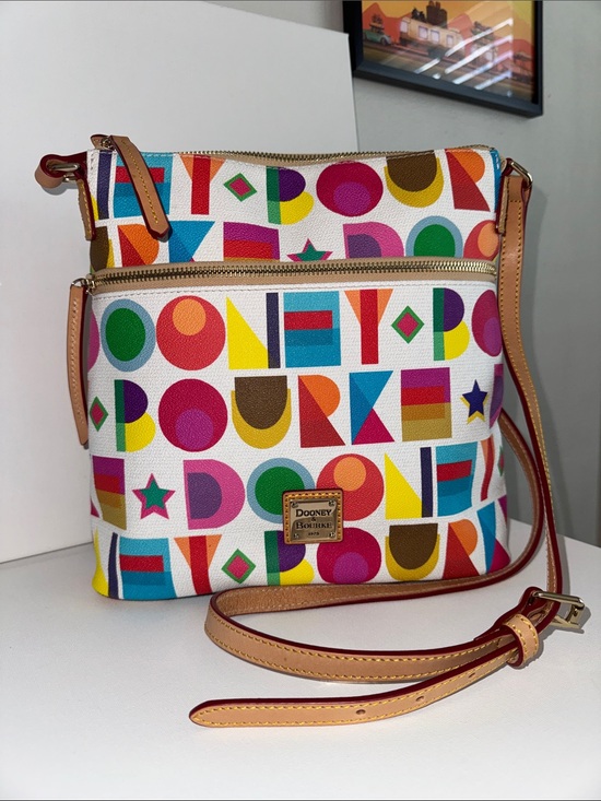 Dooney & Bourke Handbags - Dooney & Bourke Art Deco Allison Crossbody Bag